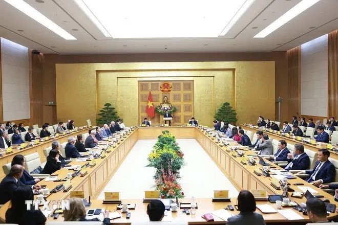 越南座谈会